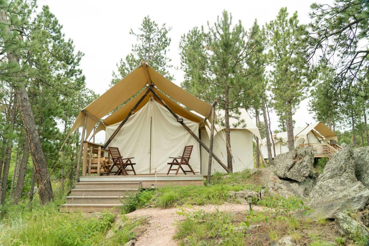 Under Canvas Mount Rushmore Кийстоун Екстериор снимка