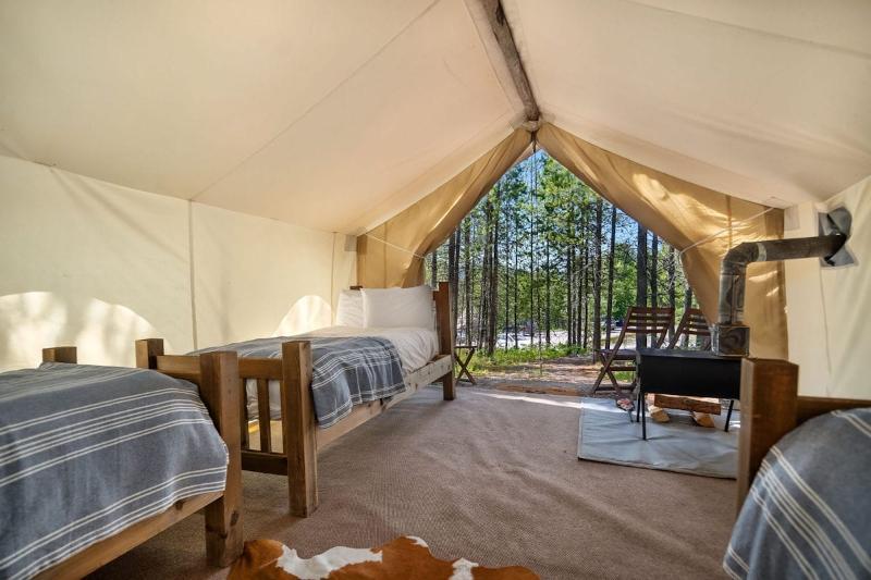 Under Canvas Mount Rushmore Кийстоун Екстериор снимка